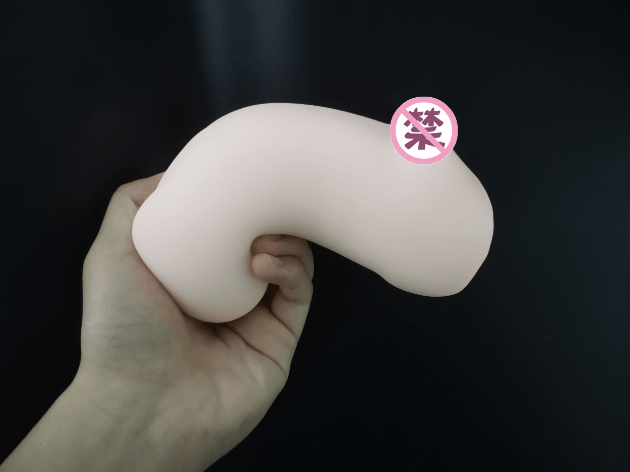 YUU虎牙妹妹飞机杯评测 – 鬼才设计师的虎牙创意5 YUU虎牙妹妹飞机杯评测 – 鬼才设计师的虎牙创意5