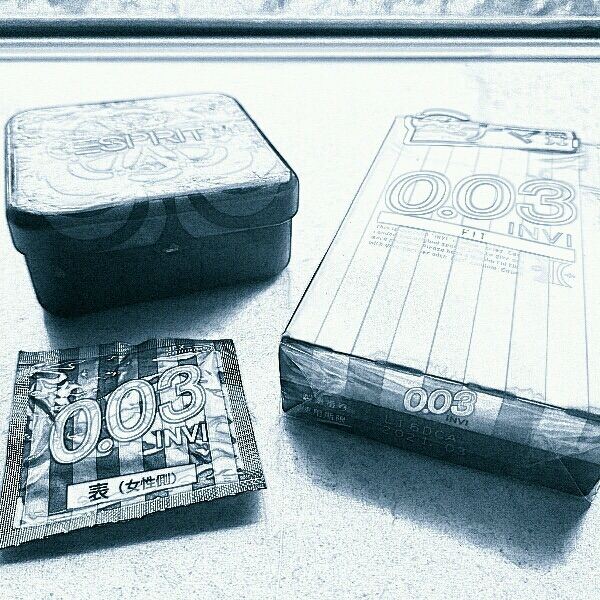 左手Zippo右手0.03 想要的xing福生活尽在手中1 左手Zippo右手0.03 想要的xing福生活尽在手中1