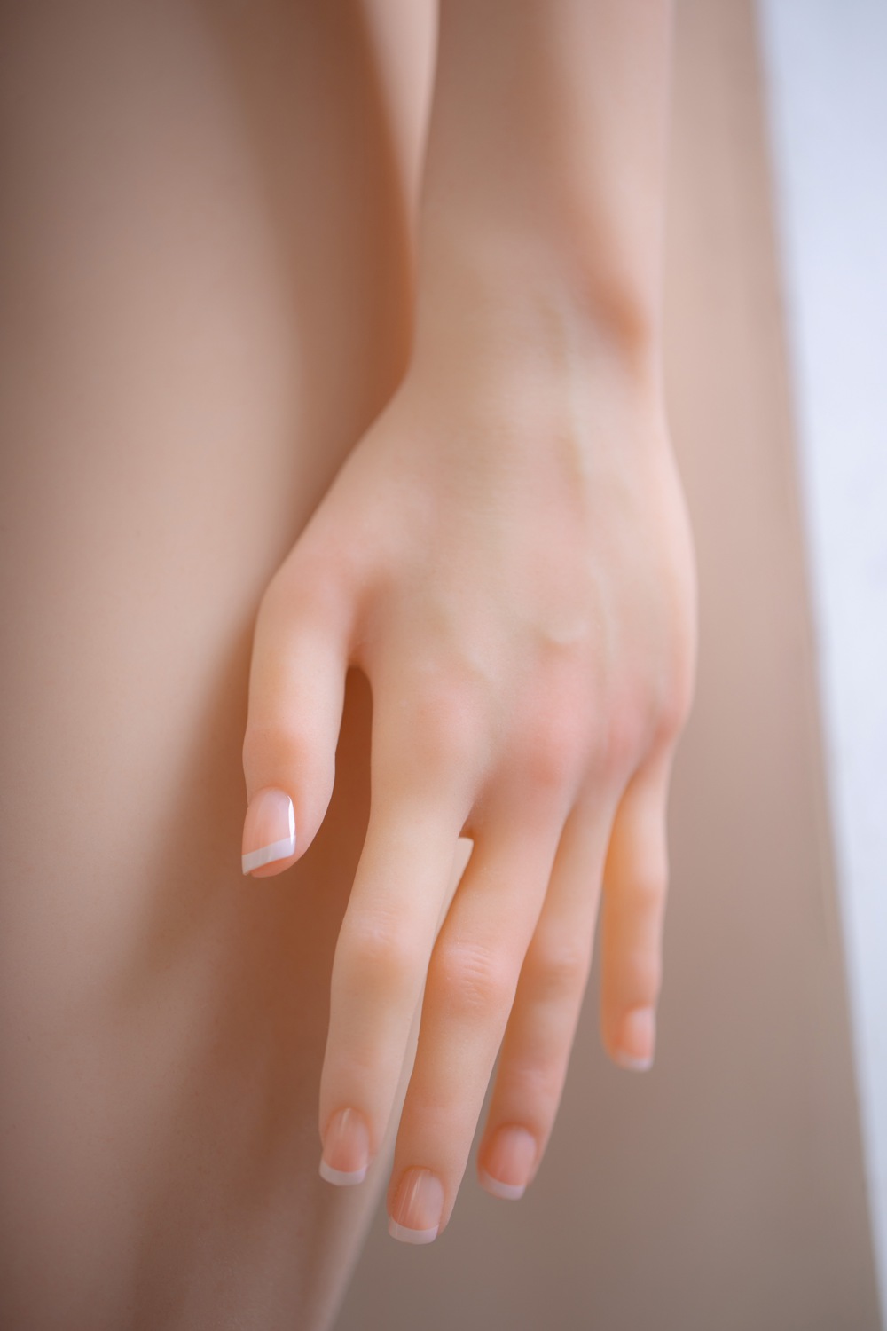 彼之良2仿生人偶.0系列铃兰实体娃娃评测5 彼之良2仿生人偶.0系列铃兰实体娃娃评测5